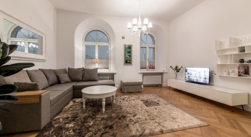 Old Town Apartment -Pagari 1 — комфортный отель в таллине