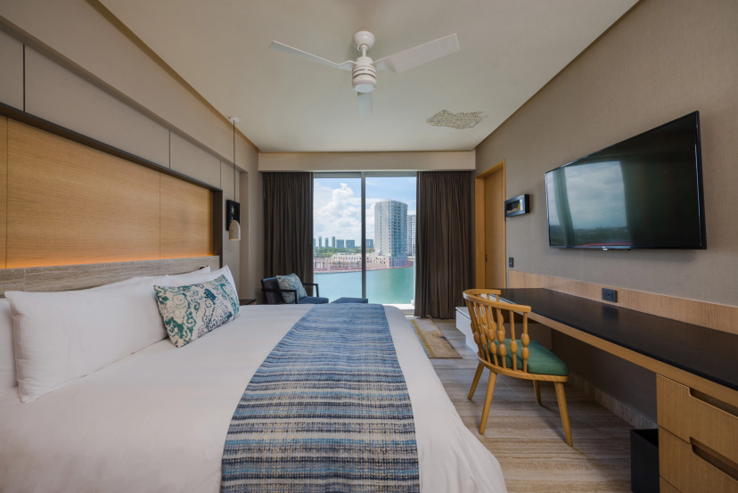 Renaissance Cancun Resort & Marina - Resort in Cancun - Photo 4