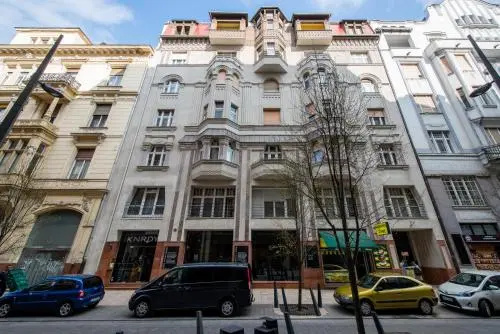 Rainbow Pearl Apartment — комфортный отель в Будапеште