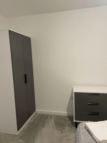 2 Bedroom Luxury Apartment in Barking — забронировать отель в Лондоне