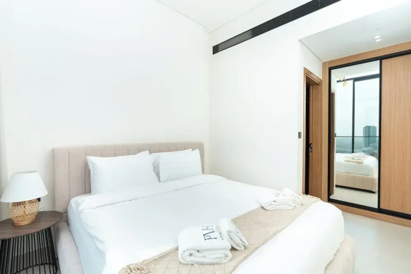 PVH - Serene 1BR - Binghatti House — комфортный отель в Дубае