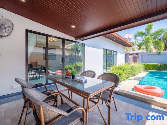 Majestic 3BDR pool villa Mayfair — забронировать отель в Паттайе