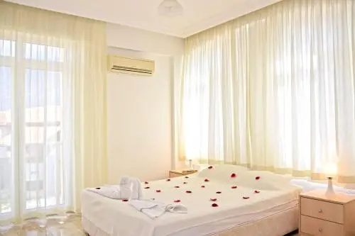 Ivy 3 Apartment — отель с удобным расположением в Олюдениз