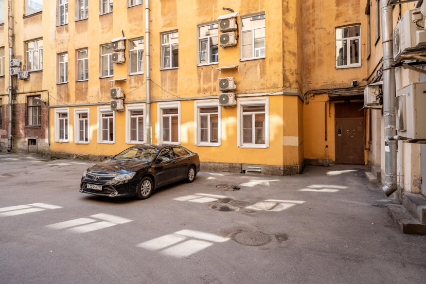 Цены на Апартаменты на набережной реки Фонтанки 52 в Санкт-Петербурге