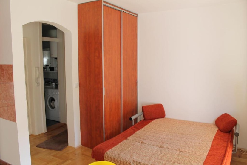 Calm Apartment — забронировать отель в Белграде