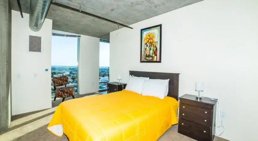 Hollywood Arch Apartment — комфортный отель в Лос-Анджелесе