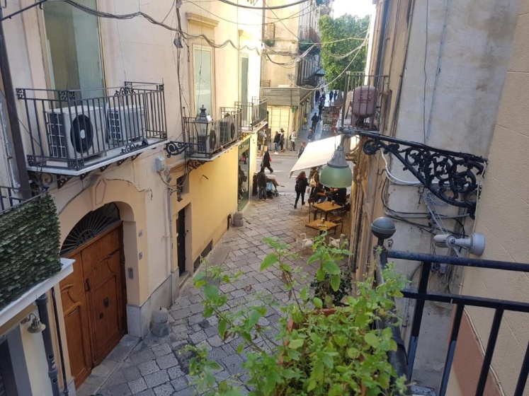 " MASSIMO 2 SUITE " apartment palermo center wifi — отель с удобствами в Палермо