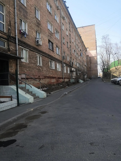 Апартаменты на улице Адмирала Корнилова 11 — забронировать отель в Владивостоке