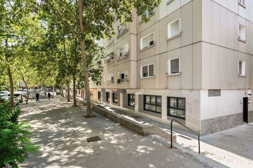 Dobo Madrid Molins — отель с удобствами в Мадриде