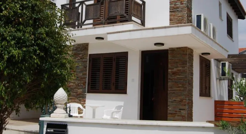 Artemis Luxury Villas — отель с удобным расположением в Ларнака