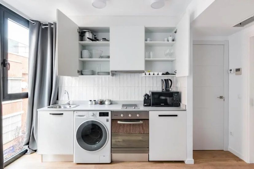 Color Apartments by Olala Homes — отель с удобствами в Мадриде