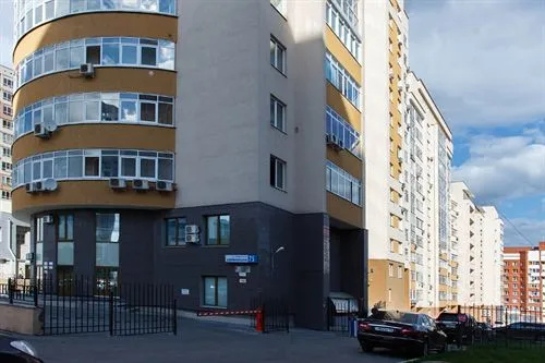 Цены на Petal Lotus Apartments в Екатеринбурге