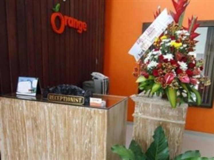 Orange Guest House 1 — отель в Денпасар, Индонезия