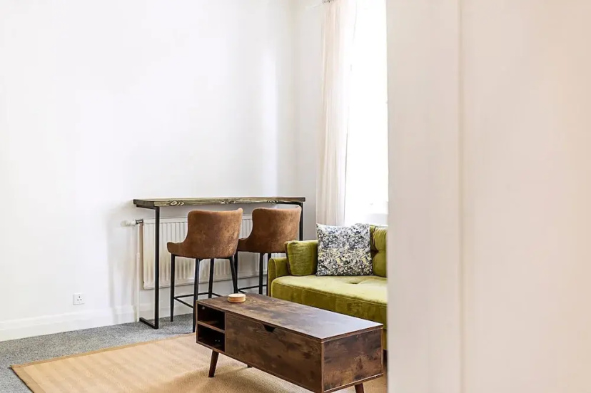Elegant Knightsbridge Flat Near Harrods — отель с удобствами в Лондоне