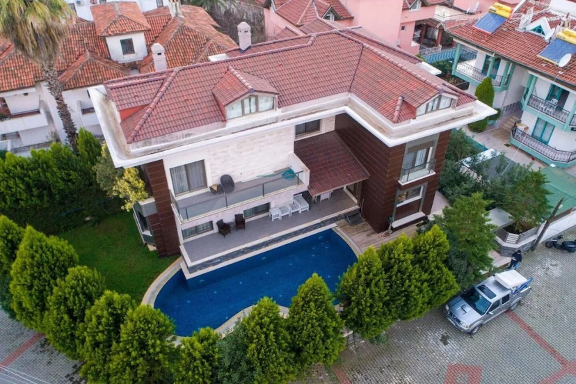 Jotun Villa Icmeler — забронировать отель в Ичмелер
