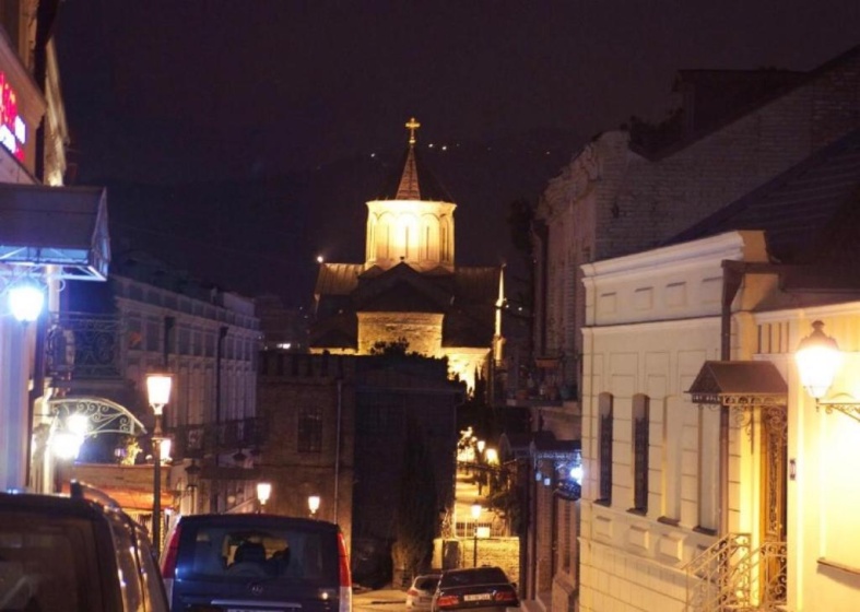 The apartment in the heart of Tbilisi — отель с удобным расположением в Тбилиси