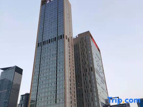 The Atrium Weige Luxury Apartment — комфортный отель в Чэнду