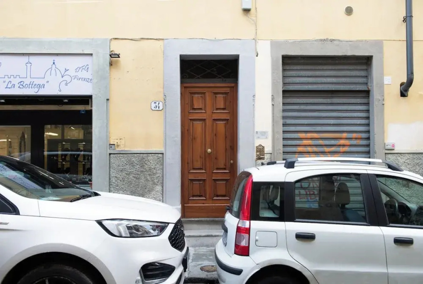 Mamo Florence - Macci Apartment — отель с удобствами в Флоренции