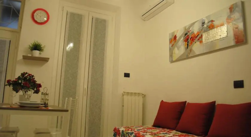 Florence Concierge - Faenza Apartment — комфортный отель в Флоренции