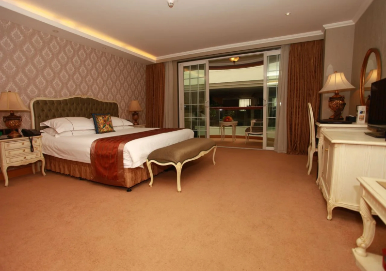 New Gloria Plaza Garden - Hotel in هاربن - Photo 4