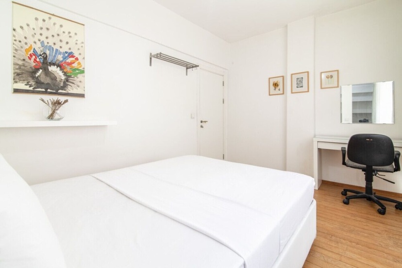 Cozy Flat Near Taksim Square in Beyoglu — отель с удобствами в Стамбуле