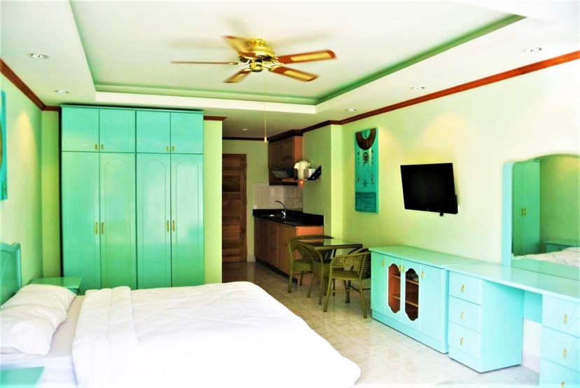 View Talay 1B Pattaya Popular Complex Large Pool Modern Studio Apartment — отель в Паттайе, Таиланд