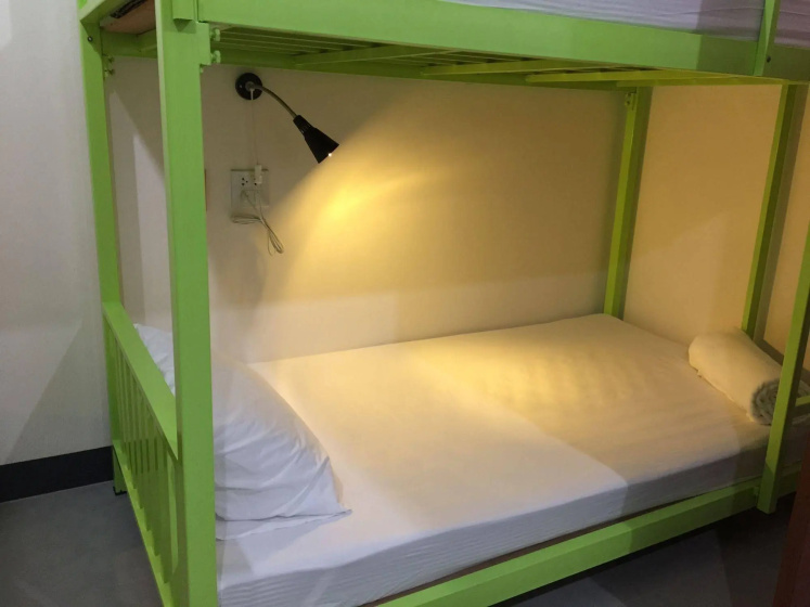 The 9th House - Hostel — забронировать отель в Краби