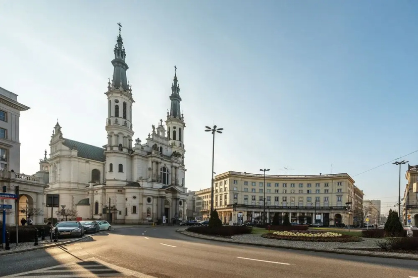 P&O Apartments Plac Zbawiciela — отель с удобствами в Варшаве