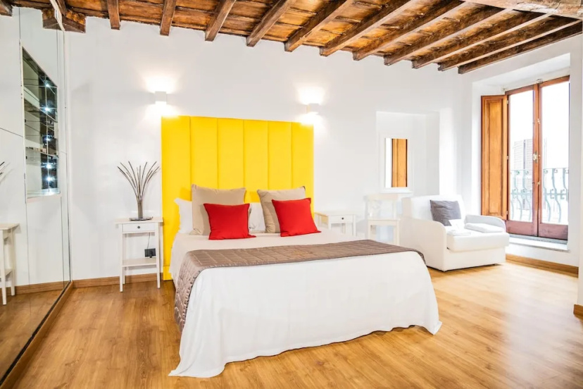 Trevi Queen Apartments — забронировать отель в Риме