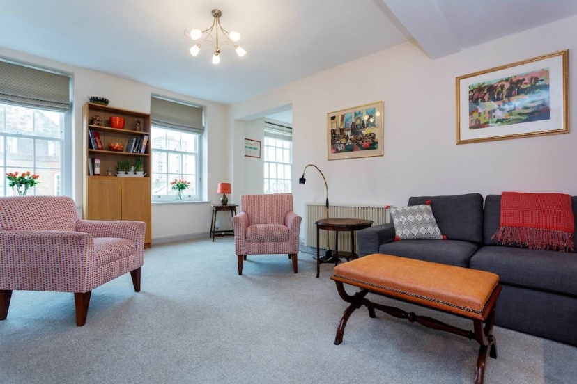 Whitehouse Apartment — отель в Лондоне, Соединенное Королевство