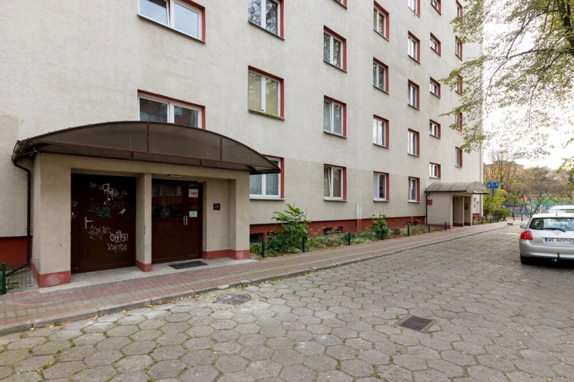 Цены на Metro Wilanowska 3-Bedroom Apartment в Варшаве