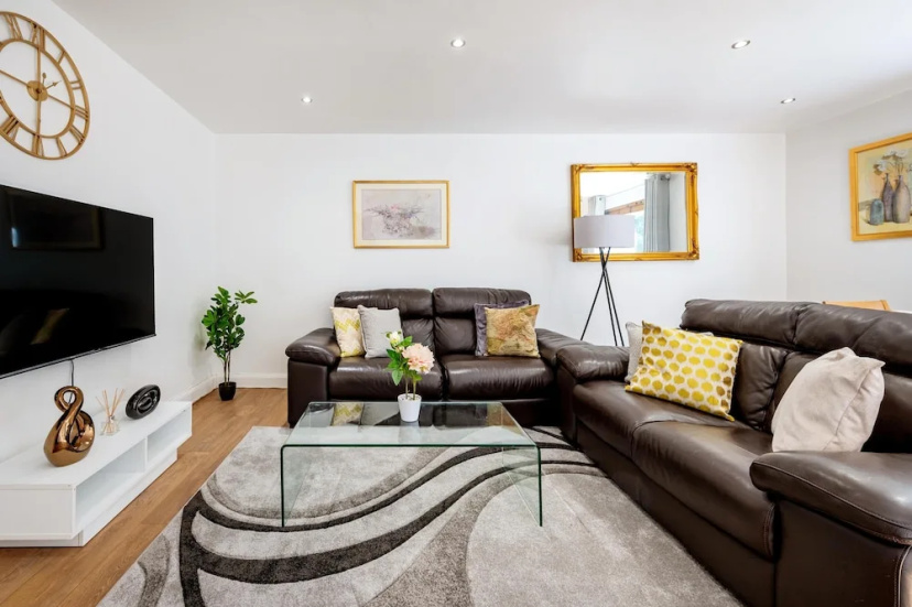Classic 2 bed Apartment Situated in Mill Hill — забронировать отель в Лондоне