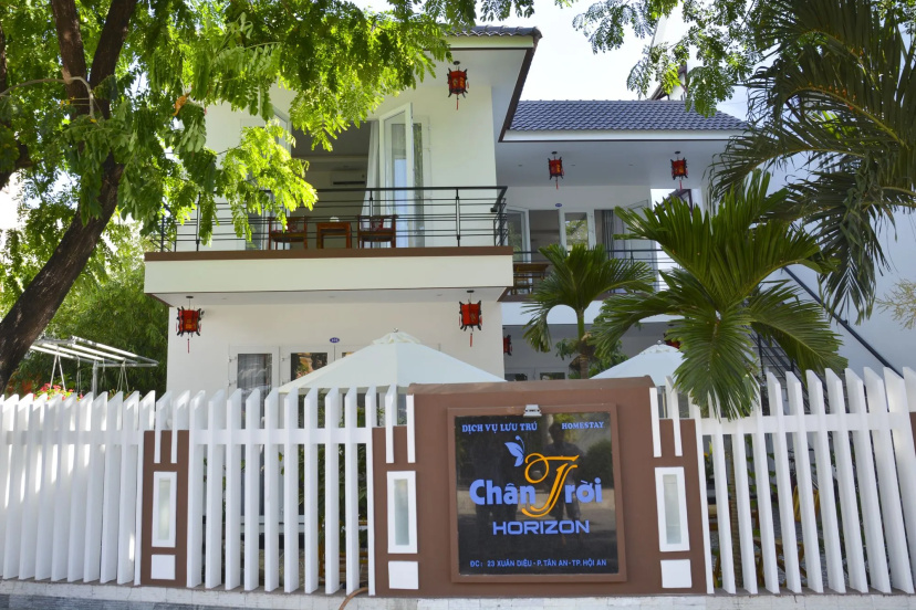 Horizon Homestay — забронировать отель в Дананге