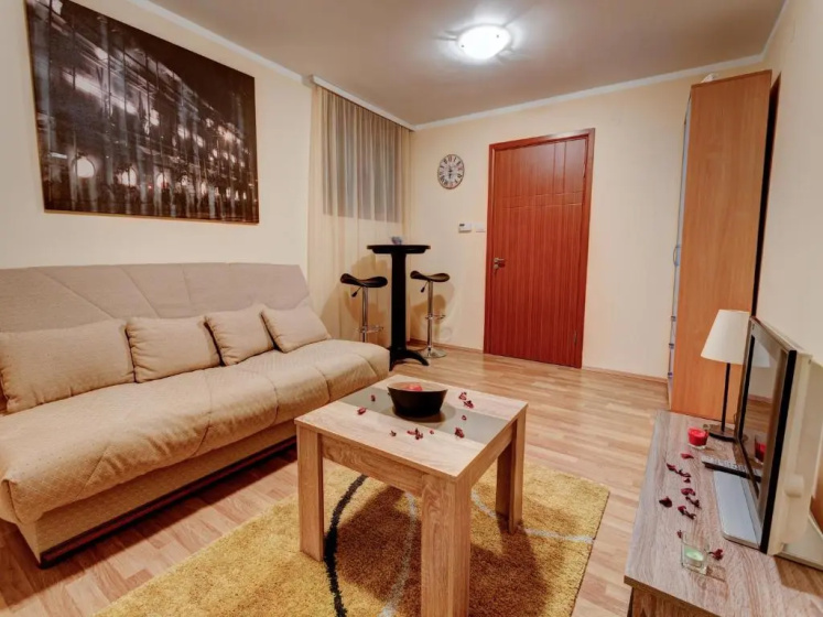 Stadium Apartments — забронировать отель в Белграде