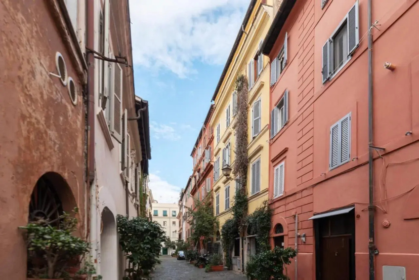 (Trastevere) - Sophie Apartment — забронировать отель в Риме