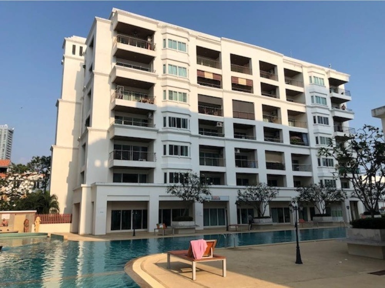Platinum Suites Floor 6 Room 63 — комфортный отель в Паттайе
