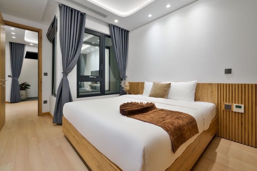 The Galaxy Home Apartment Doi Can — комфортный отель в Ханое