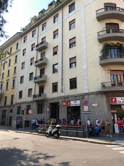Sant' Ambrogio Flat — забронировать отель в Милане