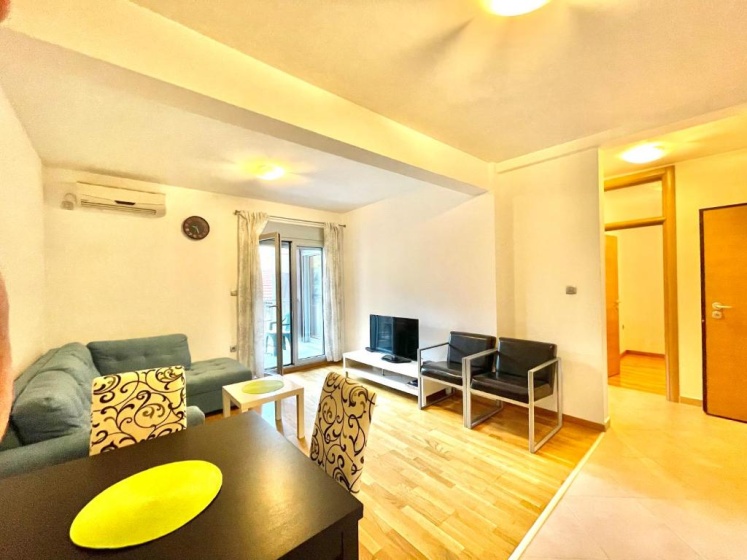 Цены на Comfort Family Apartment Budva в Будва