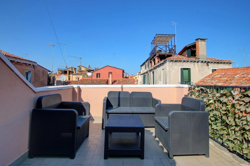 MARCOPOLO TERRACE, 5pax, 2bed, aircond, wifi — отель в Венеции, Италия