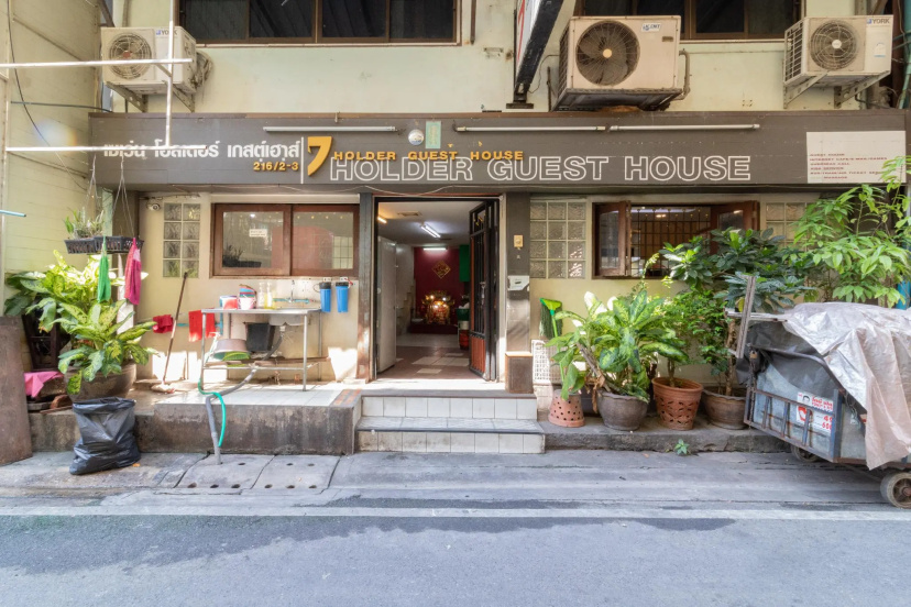 Цены на 7 Holder Guesthouse в Бангкоке