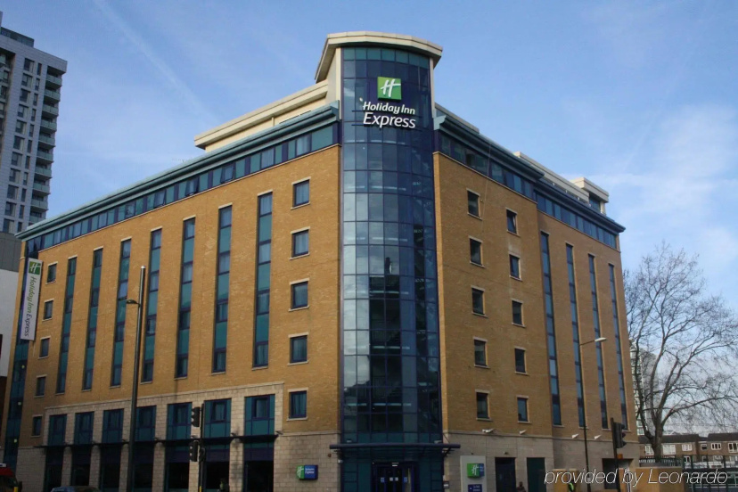 Holiday Inn Express London - Stratford by IHG — отзывы гостей и цены