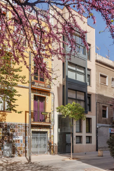 Цены на Feelathome Beach Apartment в Барселоне
