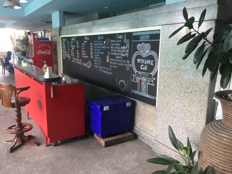 Oriental 1br With Pool & Gym Near BTS Phrom Phong — отель с удобствами в Бангкоке
