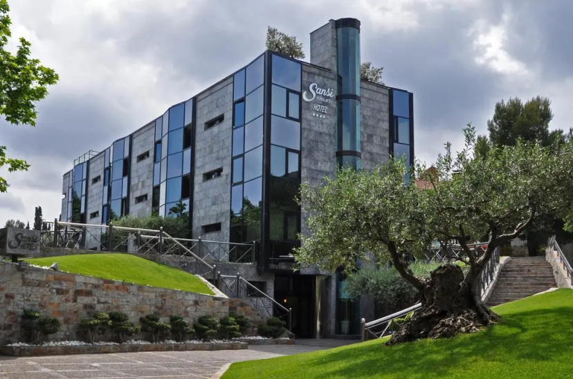 Sansi Pedralbes Hotel Barcelona — комфортный отель в Барселоне