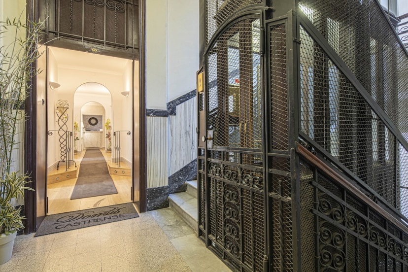 Residenza Castrense — отель в Риме, Италия