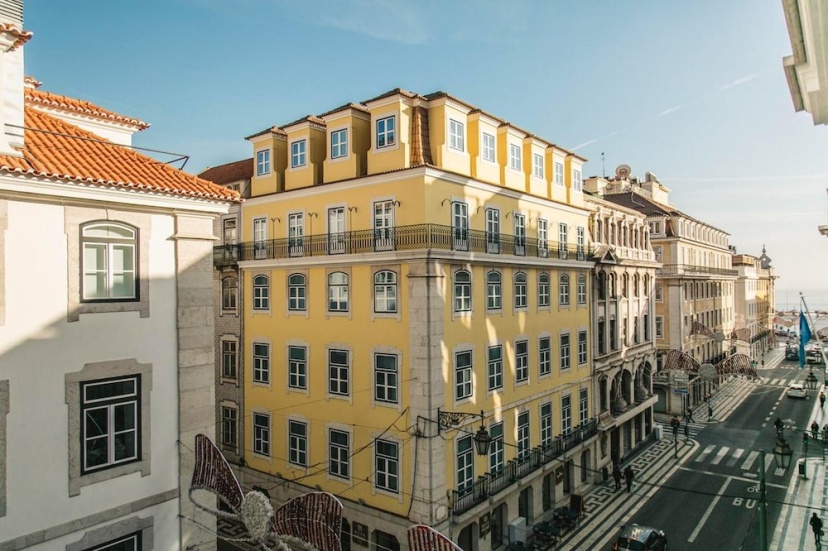 Apartment With one Bedroom in Lisboa, With Wonderful City View and Wifi - 10 km From the Beach — отель в Лиссабоне, Португалия