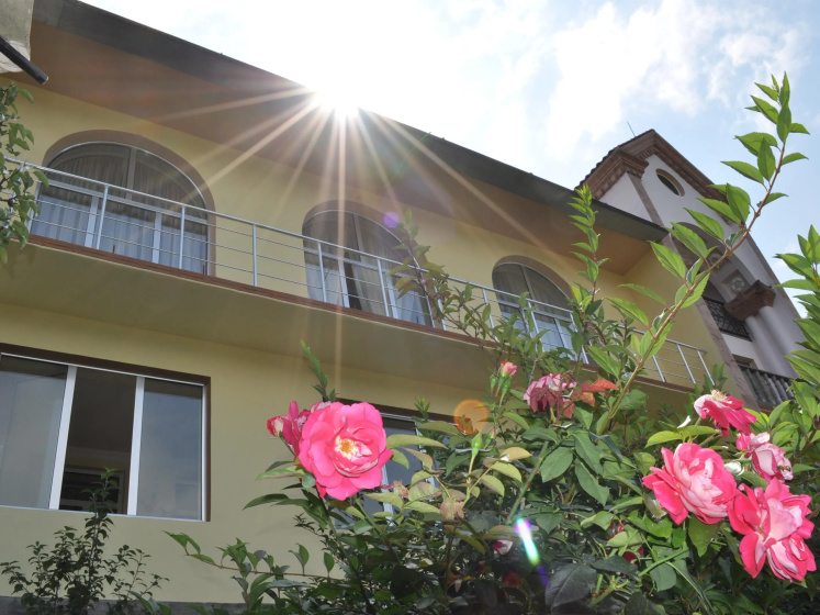 Otel' Casanova Inn 3 — отель в Дилижан, Армения