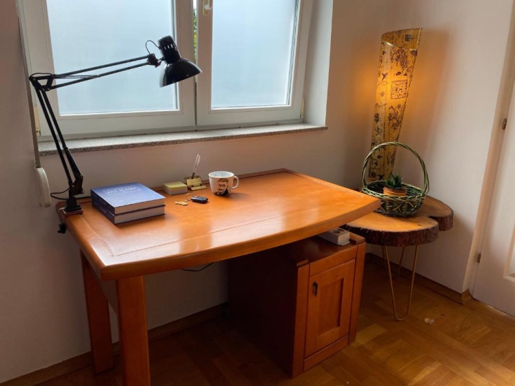 Lovely 1-bedroom apartment with free parking — отзывы гостей и цены