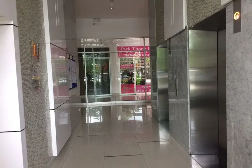 1 Bedroom at Supalai Park Ekkamai Thonglor — комфортный отель в Бангкоке